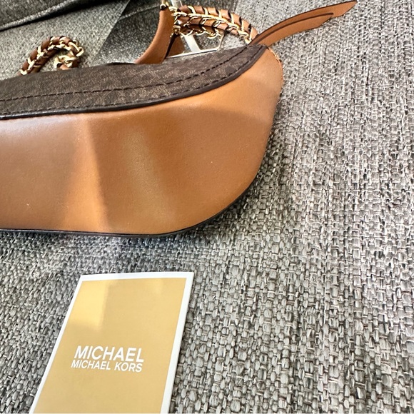 NWT  Michael Kors  Small  Pouchette Crossbody Handbag Purse Shoulder  BAG - Picture 10 of 15